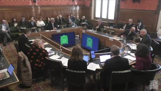 Brit MP quizzes Albanian Ambassador about 12000 Albanians that arrived in the UK illegally. DOH