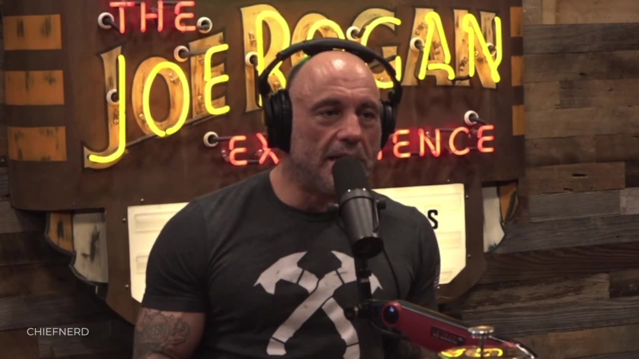 🔥 Joe Rogan & Theo Von on Why the Corporate Media Censors RFK on COVID