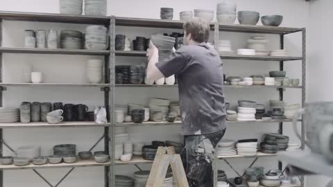 K.H. Würtz - A Moment in the Ceramists’ Studio