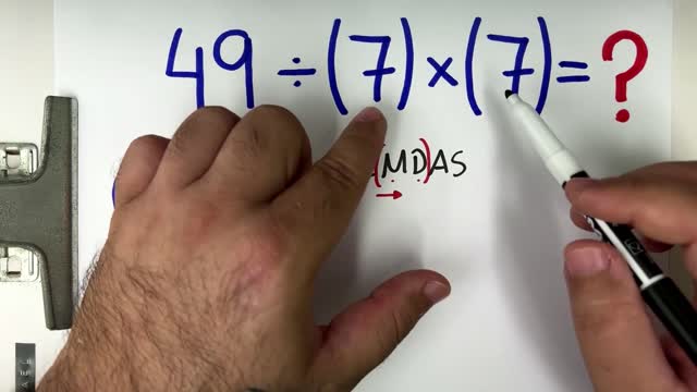 🤯 MATEMÁTICA BÁSICA DESBUGADA - 49÷(7)×(7) Você consegue resolver expressão numérica bugante