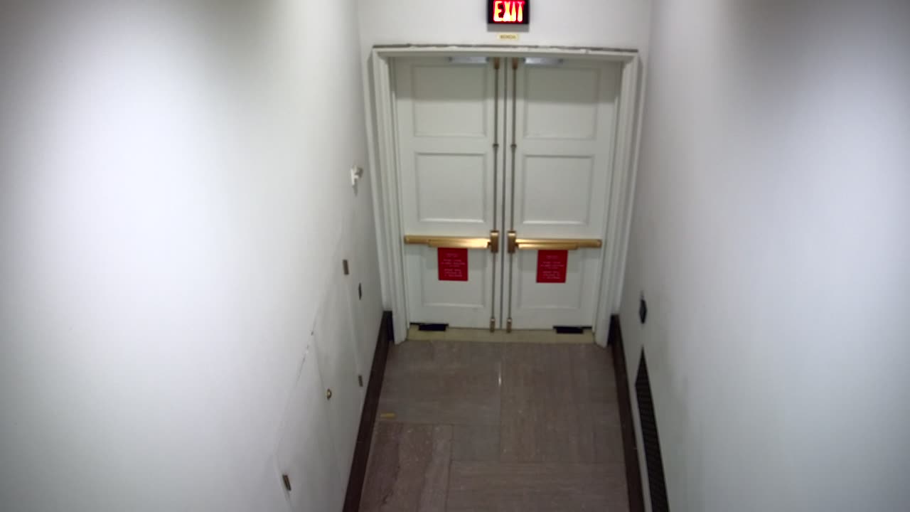 0751USCH02H202FireDoor_2021-01-06_17h09min54s030ms.mp4
