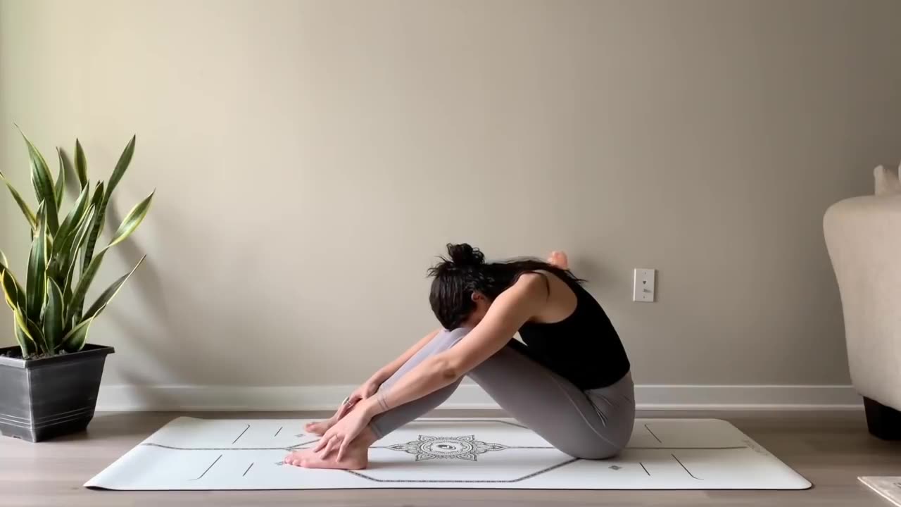 30 Minute Relaxing Yoga For Mental Health