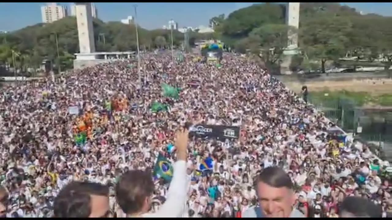 jair messias bolsonaro with brasilian patriots