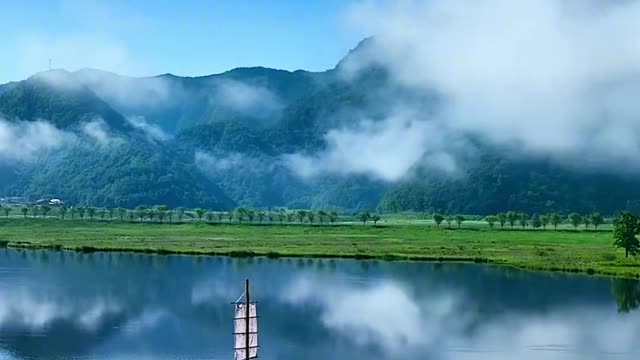Is it hot there? Great Jiuhu Lake is a cool summer resort