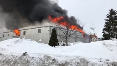 Feu aréna St-Prosper 2