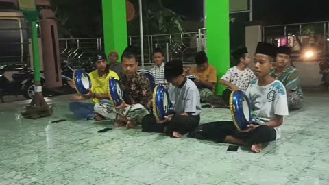 Pelatihan rebana untuk pemula