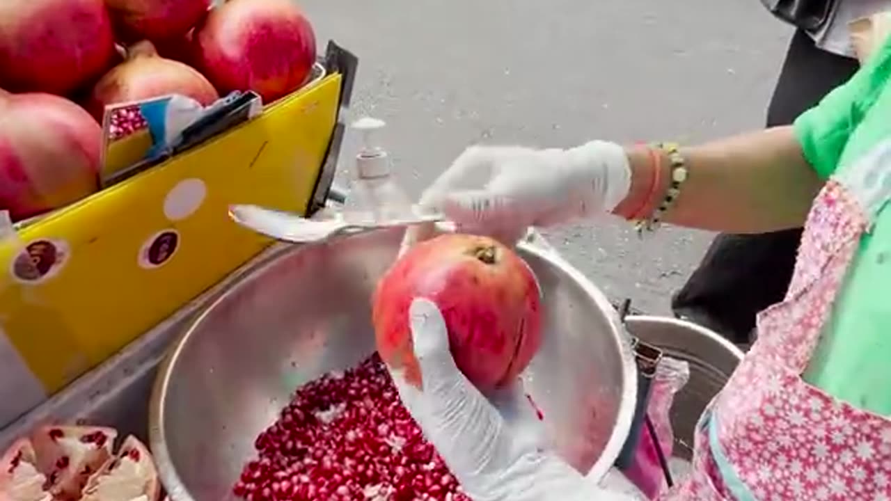 Healthy fruit making juice. Amazing trick 🤩 #shorts #rumbleshorts #foryou #trendingshorts