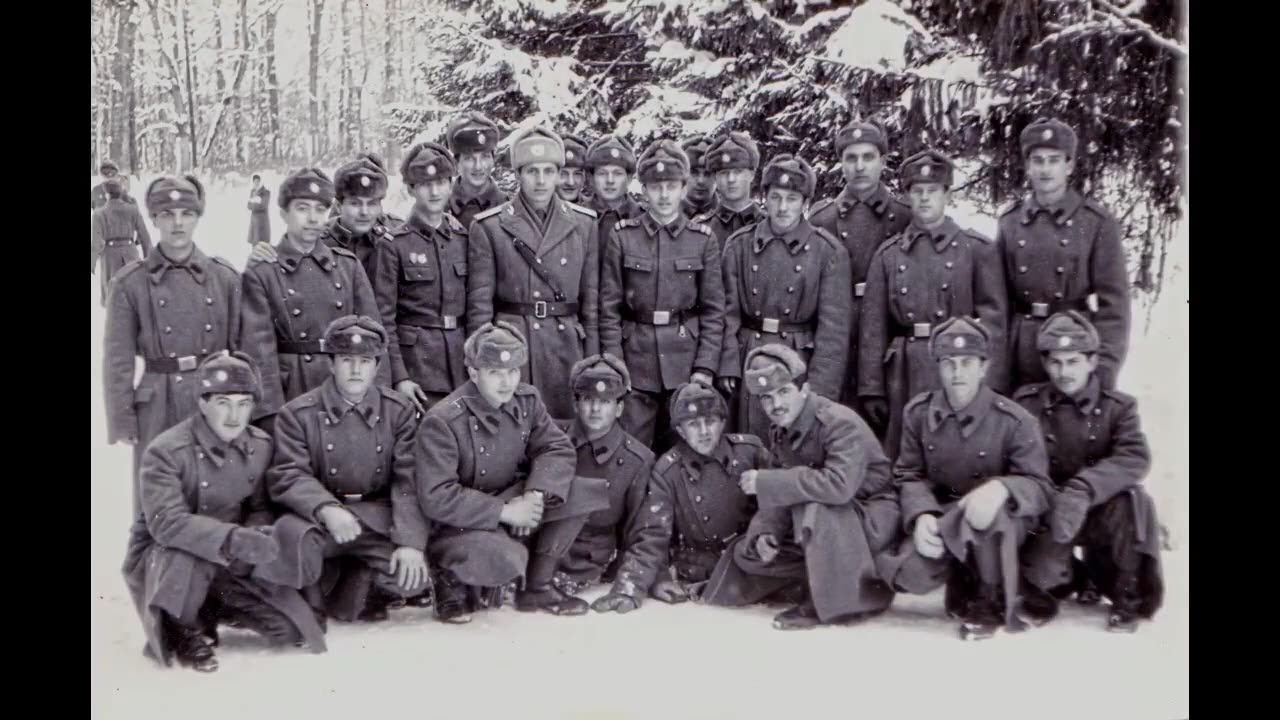 Old Army. Memories. FRUNZULITA MUSETEL, un cantec pe care l-am cantat in armata. Foto din colectia personala anii 80.