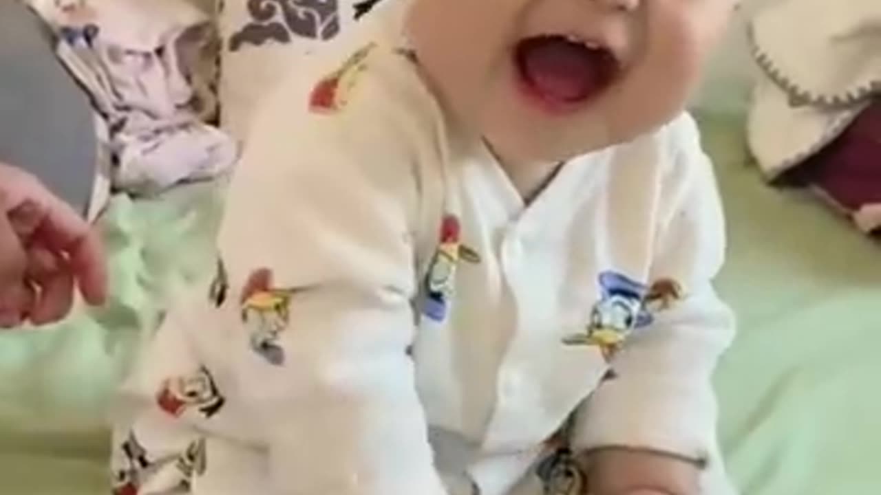 Baby smiling 😁😁😁😁😁