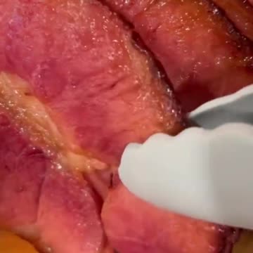 Apple Cider Honey Glazed Ham