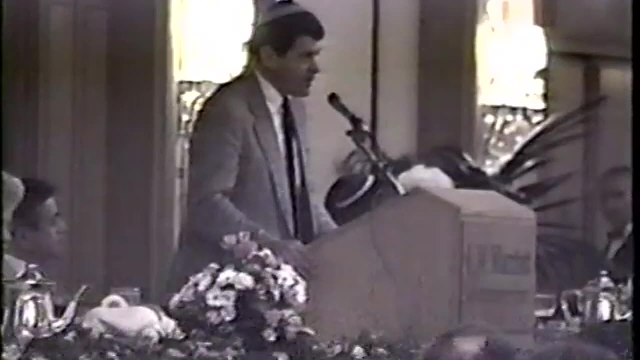 Rabbi Meir Kahane speaking at Los Angeles Marriott Hotel