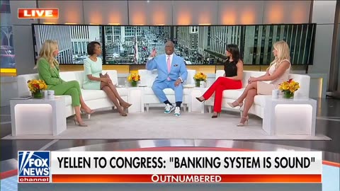 Charles Payne EXPLODES On Biden Bailing Out Billionaires