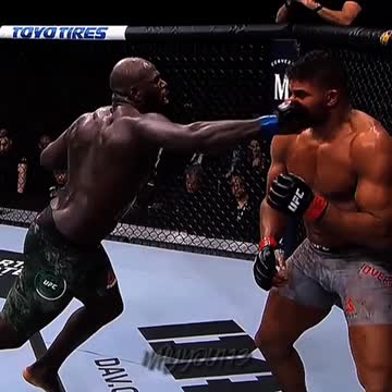 ⚠️ FAKE SITUATION ⚠️ ⚠️ FAKE BLOOD ⚠️ #jairzinhorozenstruik#ufc#mma#combatsports#fyp#4u