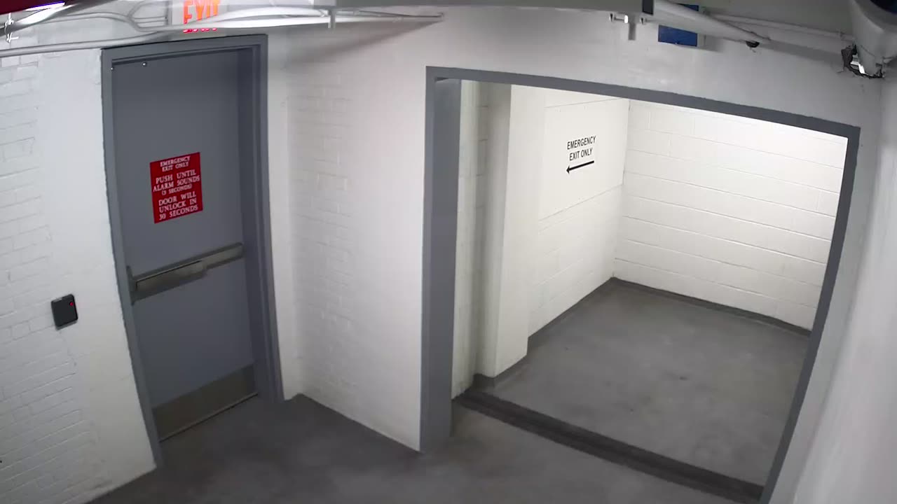 6133RHOBG2G208BLobby8_2021-01-06_09h40min01s857ms.mp4