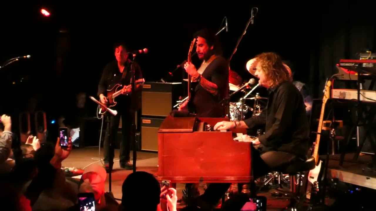 Neal Schon - 'Feeling That Way' Live San Francisco 2/9/2018