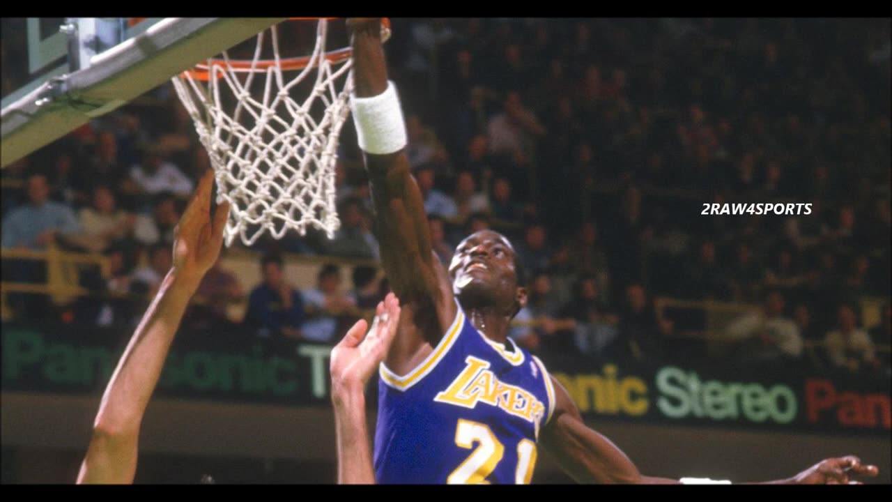 MICHAEL COOPER WAS A GOAT LEVEL DEFENDER!