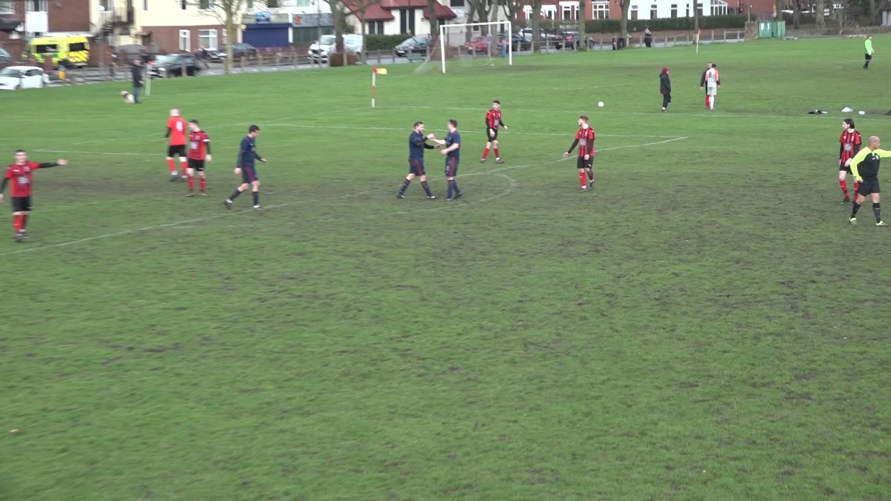 The Martyrs Take a 4-2 Lead Against Old Stretfordians