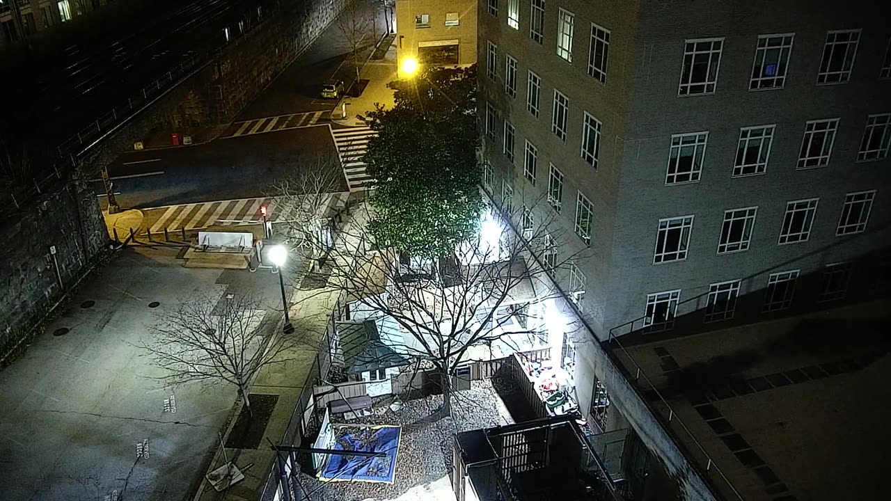 3823FHOBRFSouthRoof_2021-01-06_18h49min51s500ms.mp4