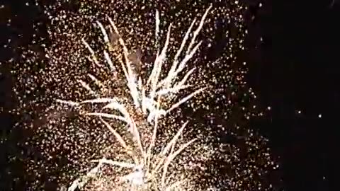 July 4th Blast from past 4Gs Pyro Blowout Watch till end canopy of fire from 3600 Shells