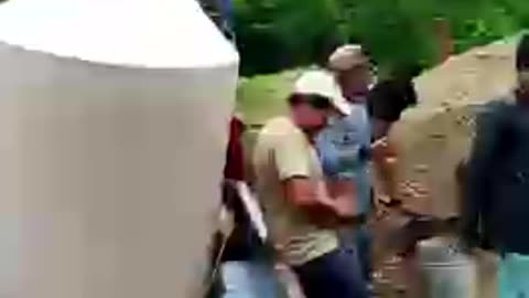 Así se Trabaja en mi querido-Mexico