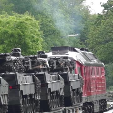 NATO track Paderborn-Sennelager 232 259-2 with military train