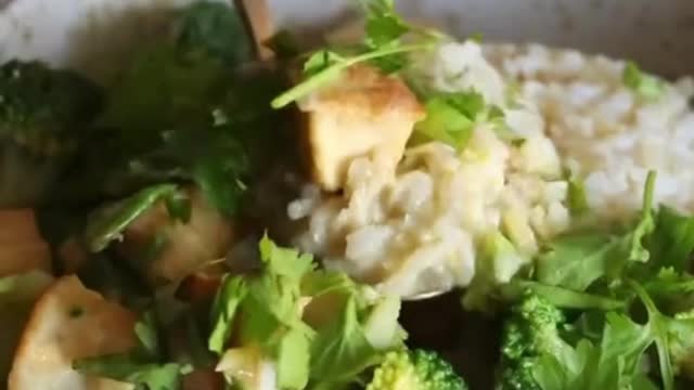 DELICIOUS EASY TO MAKE VEGAN GREEN CURRY RECIPE - VEGAN