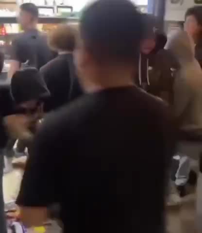 Los Angeles | Check Description