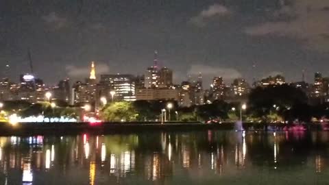 Passeio noturno no parque do Ibirapuera