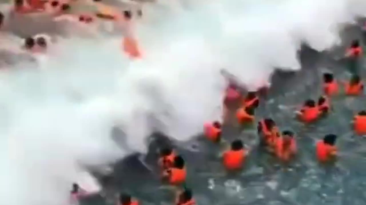 amazing water park wave