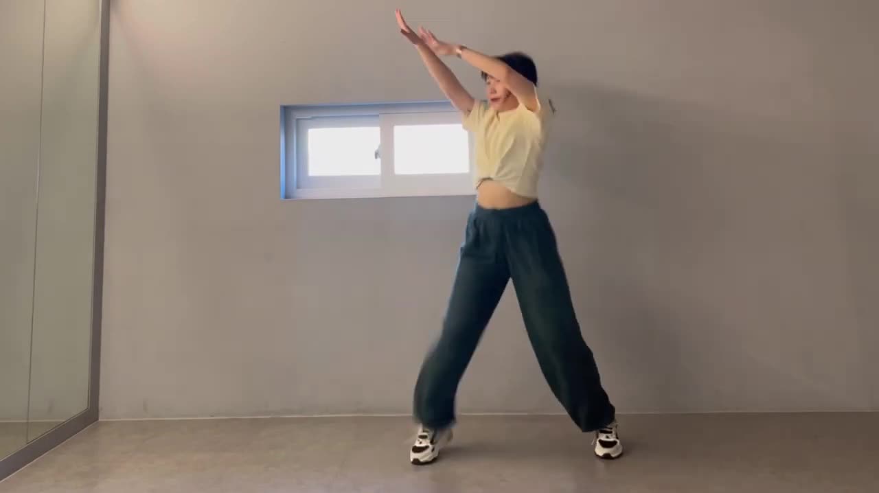 LE SSERAFIM(르세라핌) - ANTIFRAGILE COVER DANCE