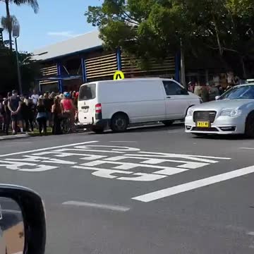 Australia: Silent Protests Outside Governor Buildings Aug. 31, 2021