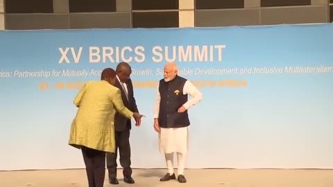 RESPECT for the National Flag 🫡 | PM Modi picks up the Tricolour during BRICS Summit 🇮🇳