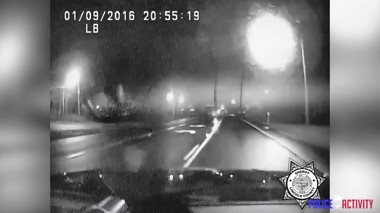 Oregon Deputy Saves 2 Year-Old From Middle Of Highway