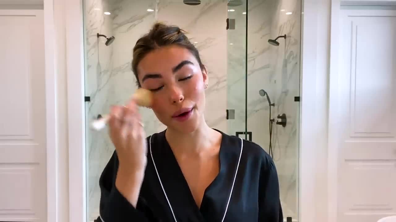 Madison Beer’s Guide to Soap Brows and Easy Blush _ Beauty Secrets