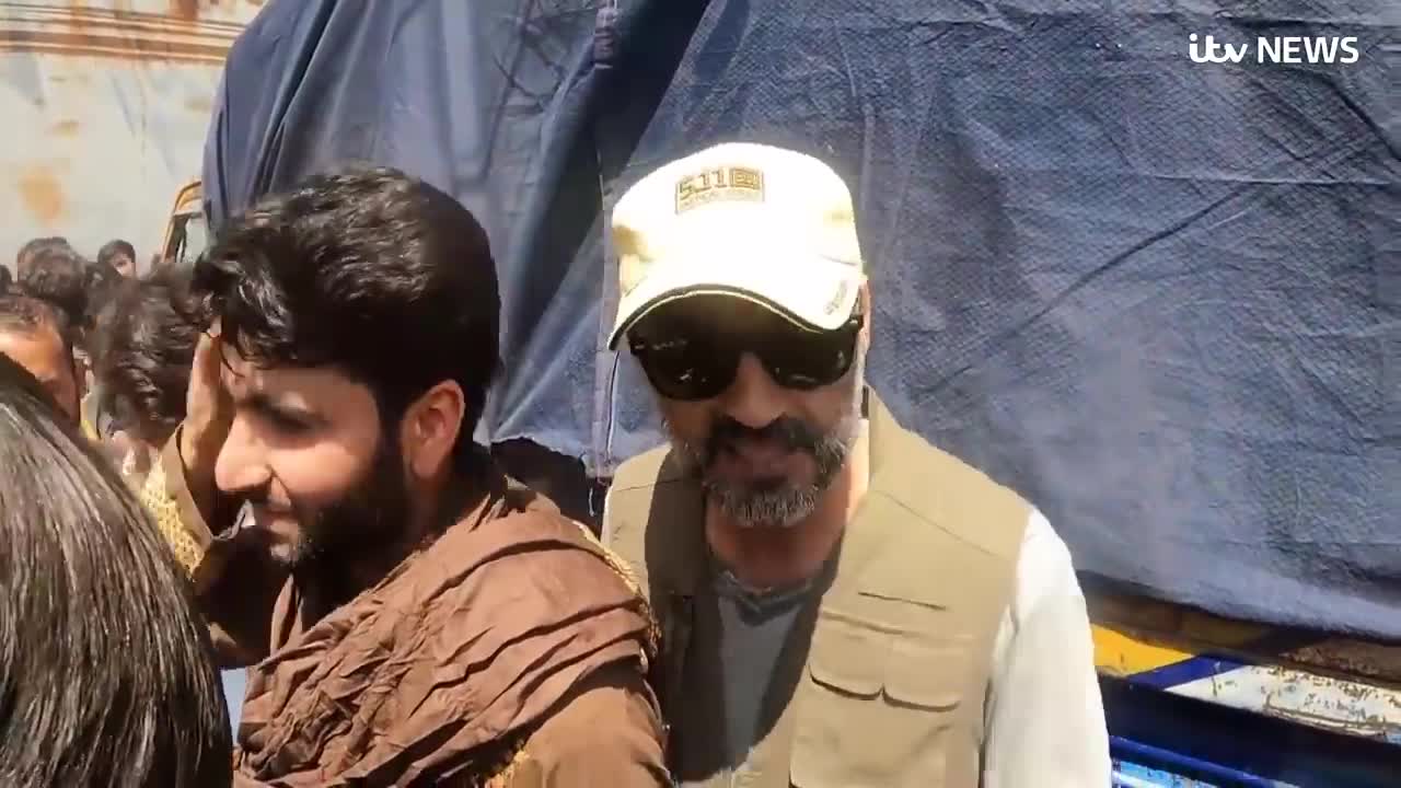 Afghanistan: British citizens blocked from evacuation as chaos continues at Kabul Airport