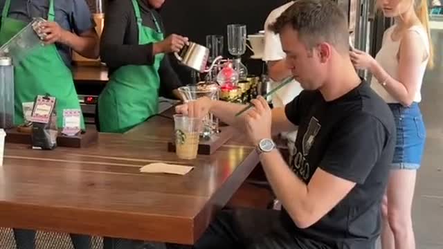 How to do magic 😂😱