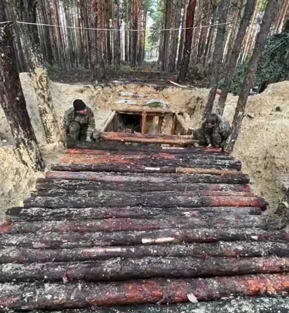 Russian Army temporary barracks in the Ukrainian front