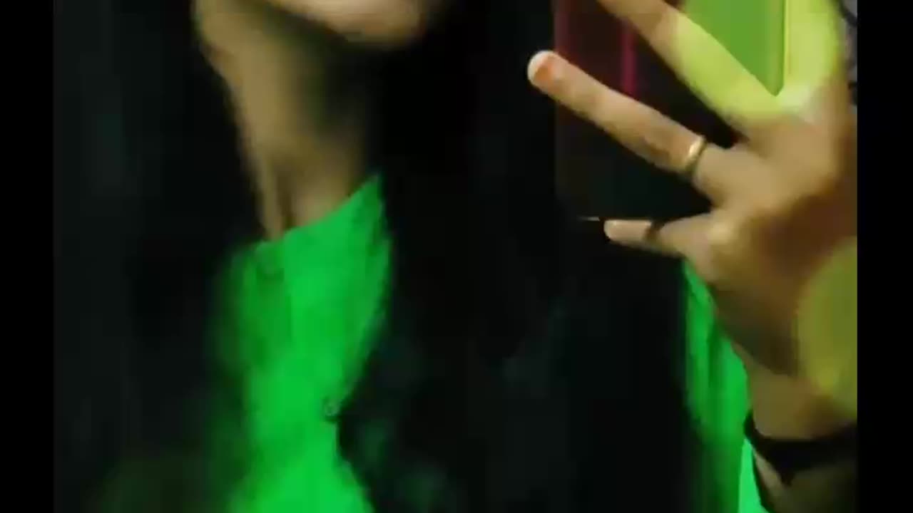 BOLLYWOOD STYLE