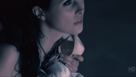 WITHIN TEMPTATION - Frozen (OFFICIAL VIDEO)