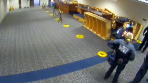 1476HSOB02SH211Hallway_2021-01-06_19h40min01s567ms.mp4