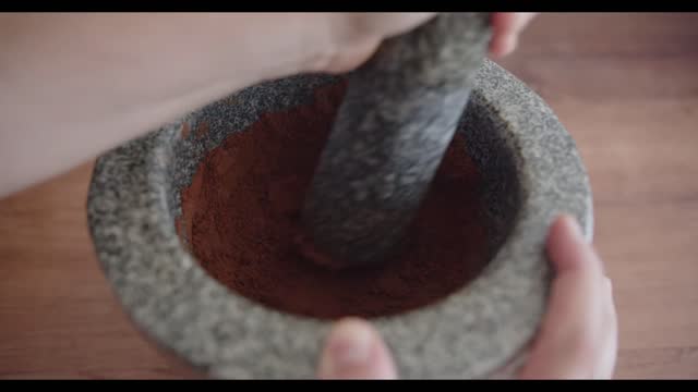 Making chocolate from cacao bean