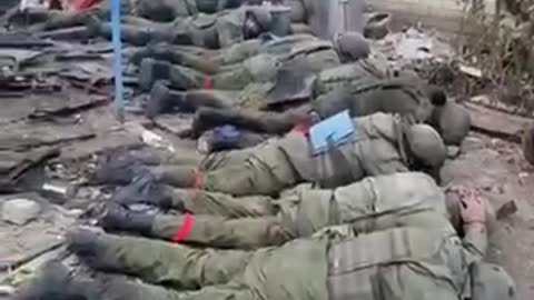 Footage of the shooting of Russian prisoners of war from Makeyevka.