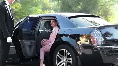Explore the Best Limo Service Near Me with Nationwide Chauffeured Services
