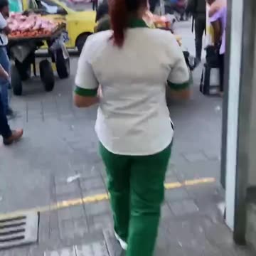 Video: Atacan a Policía por dejar volar a un presunto ladrón