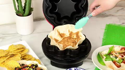 Nostalgia Taco Tuesday Tortilla Bowl Maker For Baked Taco Bowls