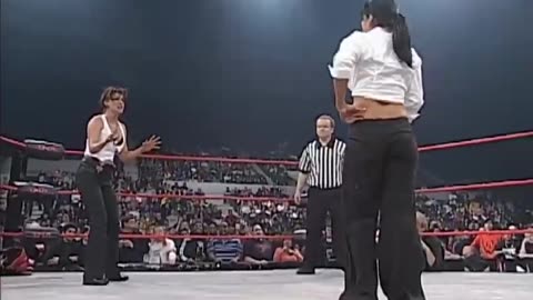 WWE ( WOMAN BEAT WOMAN