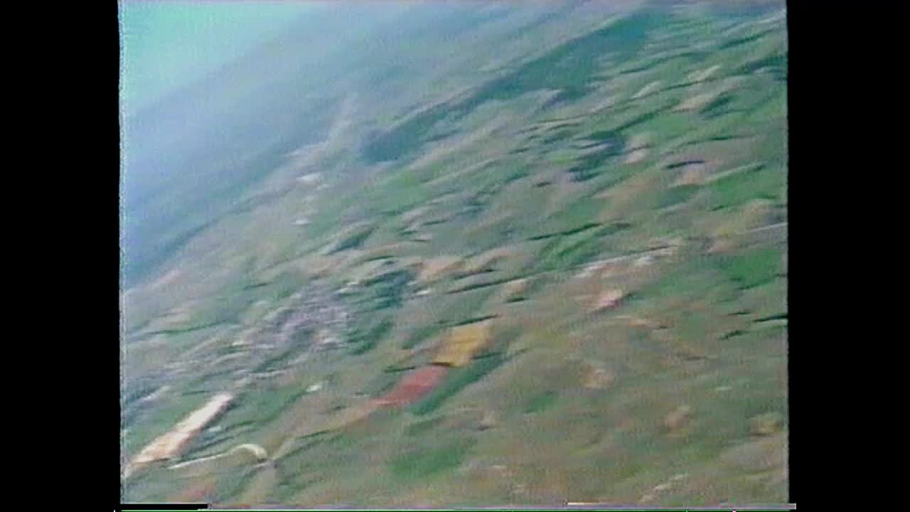 Plafond réalisé sur le Larzac en 1998 (video test vk)