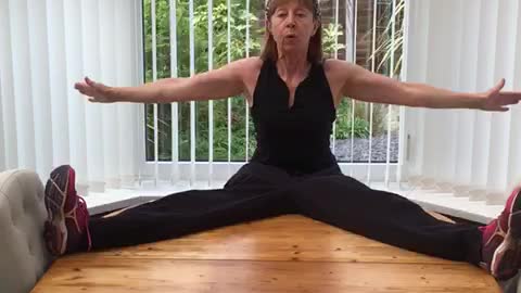 Jednoduchý cvik pro seniory - Simple exercise for the elderly