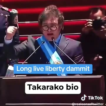 AMAZING! Libertarian President Milei Leads Hundreds of Thousands of Supporters in Chants of "Viva la Libertad!"