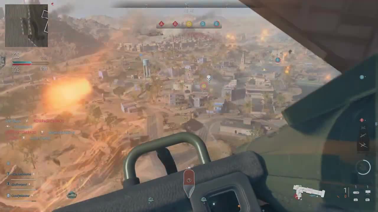 Saw #marlythirteen do this You NEED to use the Jokr from the Heli in Modern Warfare II